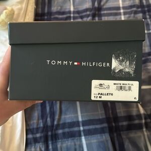 Men’s Tommy Hilfiger shoes size 12